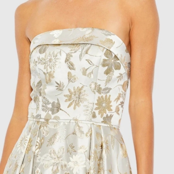 Mac Duggal Brocade Strapless White Golden Floral High Low Gown 49619 SZ 6 NWT - Picture 2 of 13